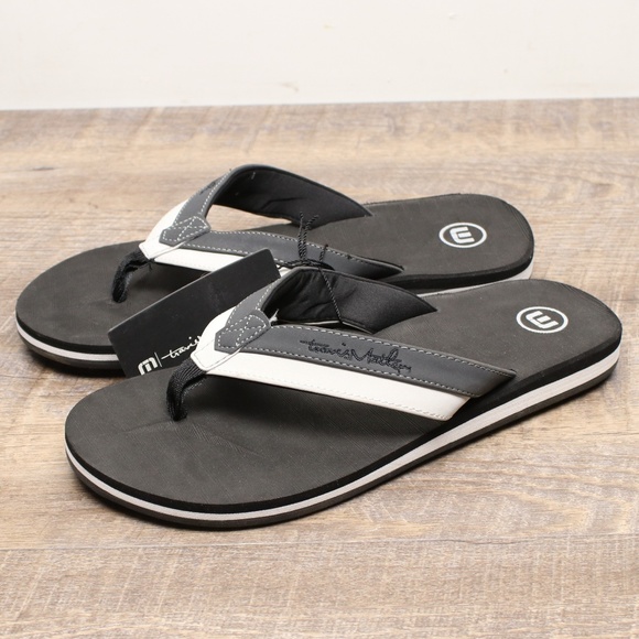 travis mathew flip flops